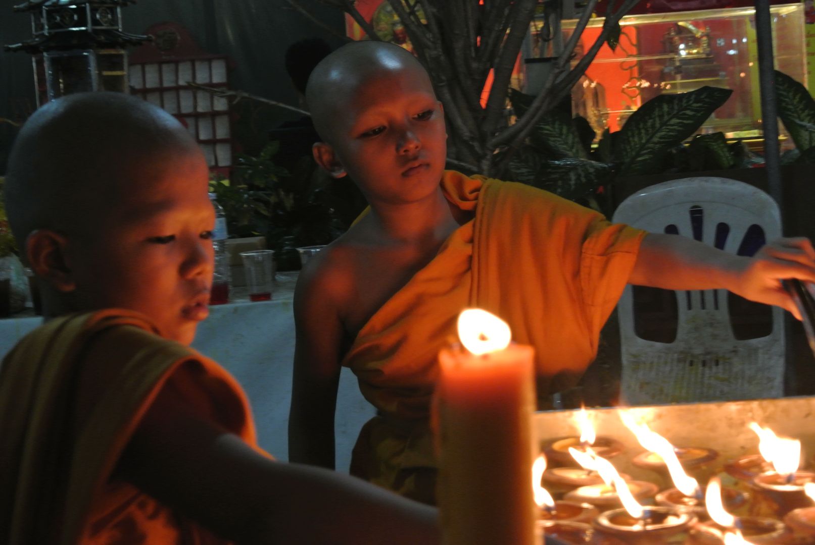 Asanha Bucha et Khao Phansa, la fête de la bougie 2025