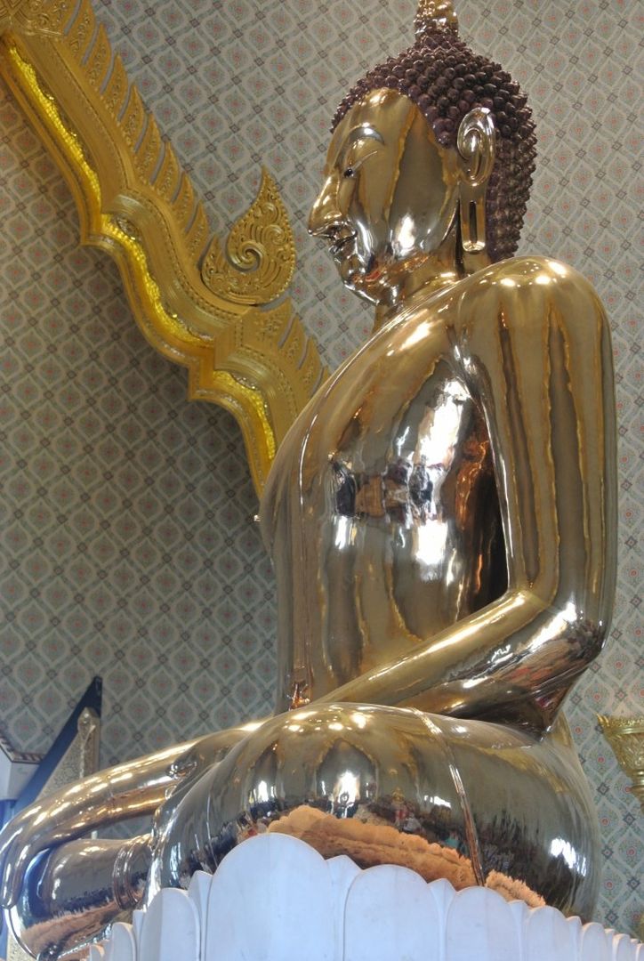 wat-traimit-bangkok
