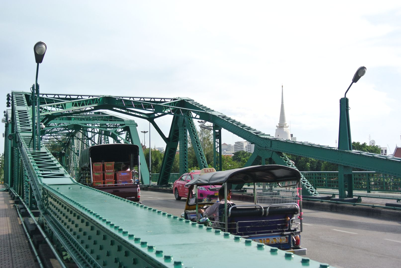 Le Memorial Bridge, du pont levant au pont rivé