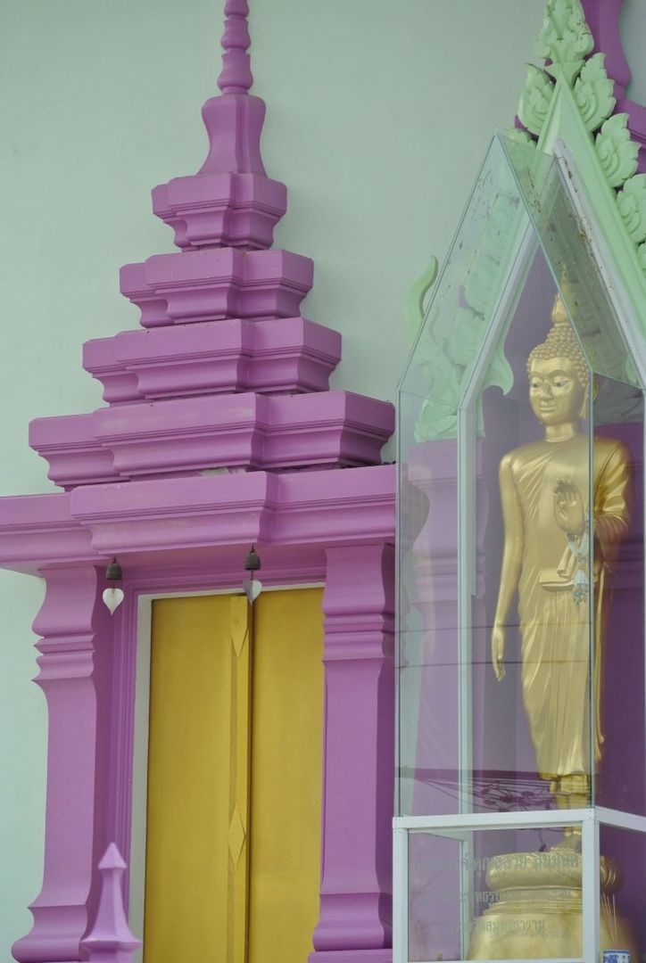 Bright temple buildings off the main road
