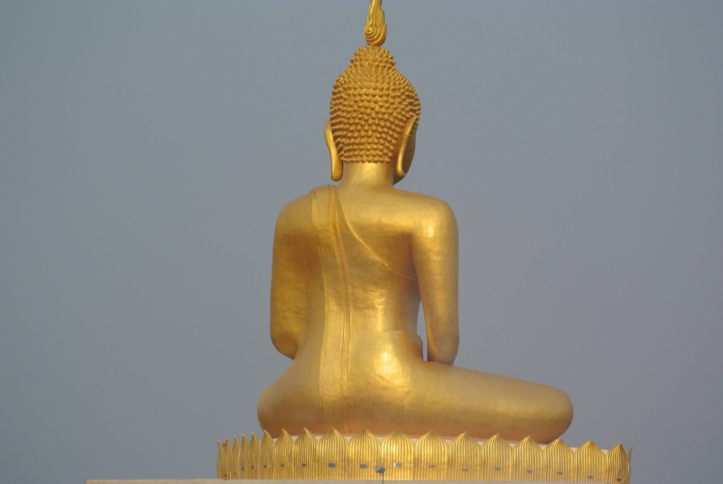 Exploring Phetchaburi by Motorbike: Temples, Countryside and the Sea