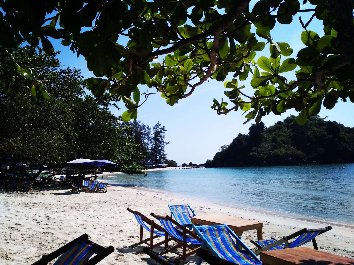 Ban Krut - Bo Tong Lang Beach