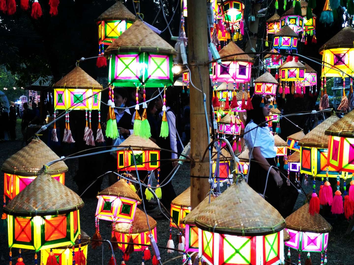 Les marchés le long de la rivière Chao Phraya