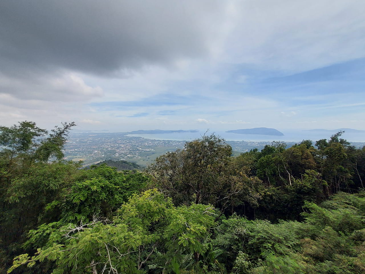 Khao Ngon Nak Viewpoint