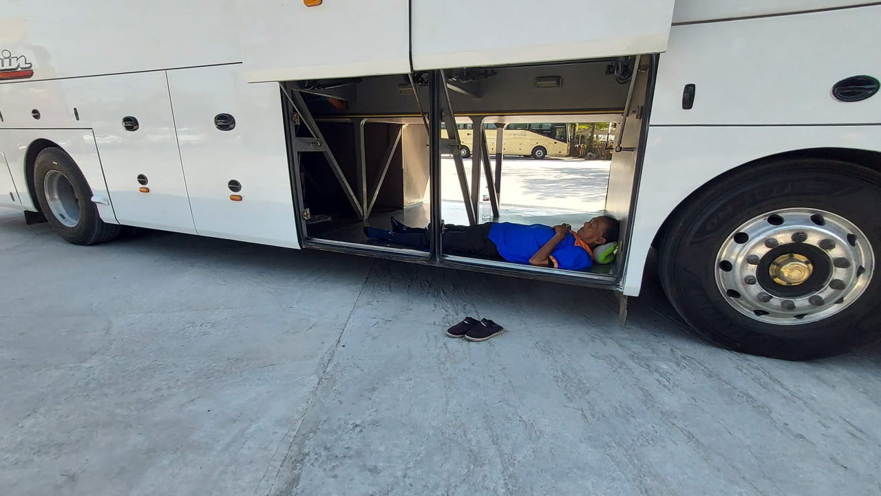 Overnight express bus Bangkok Chiang Mai Phuket Overnight express bus Bangkok Chiang Mai Phuket