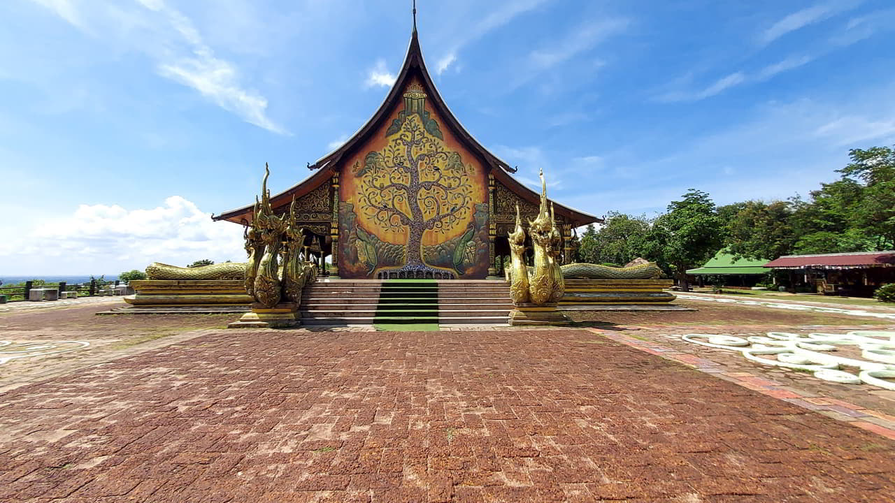 L'arbre de vie du Wat Phu Prao