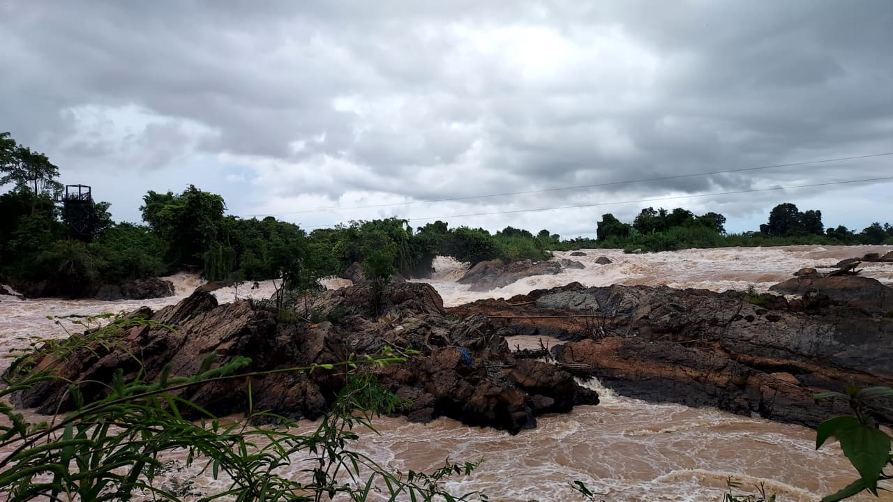 Les impressionnantes cascade des 4000 îles prolongement du Mékong - région de Champassak au Laos