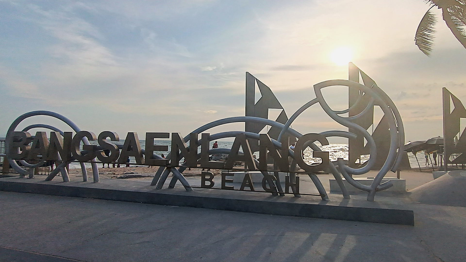 Bang Saen : guide des plages, activités, transports et hébergements