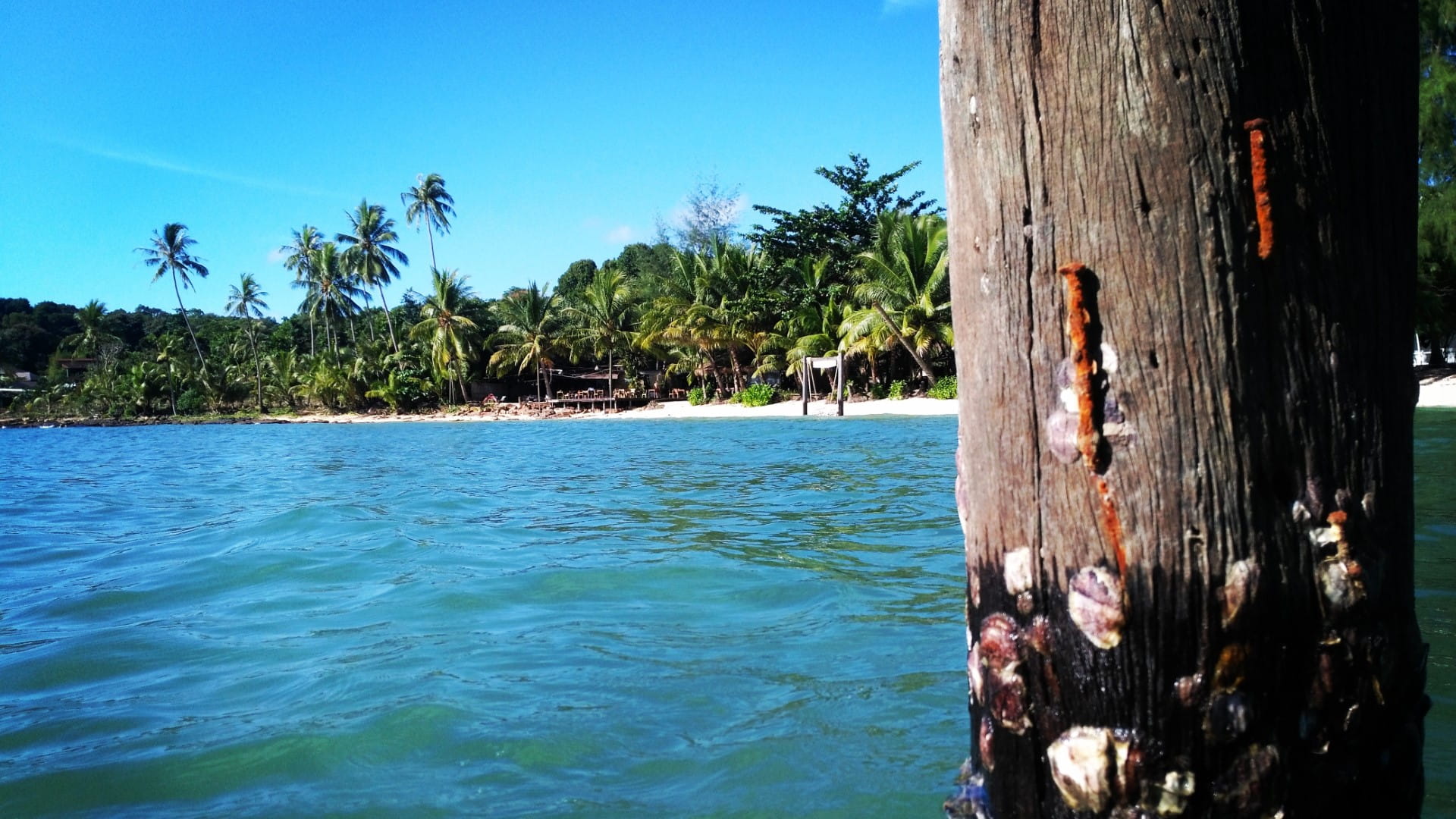 Koh Lanta le guide, par-delà les clichés